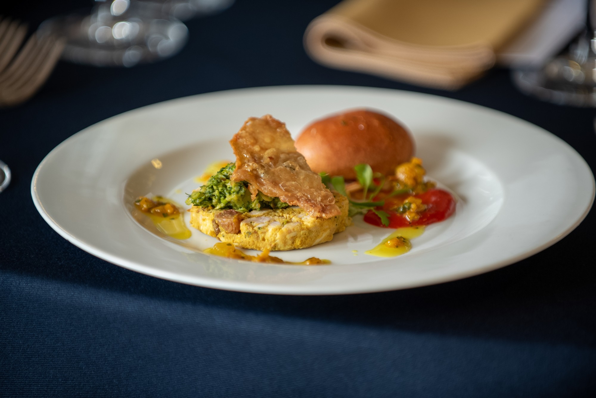 Sit down lunch and dinner